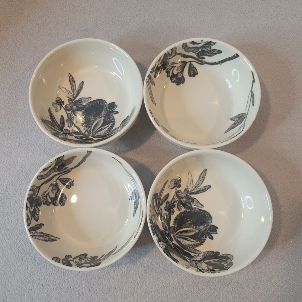 Creative Co-Op Set Of 4  Decorative Ceramic Mini Desert Bowls
